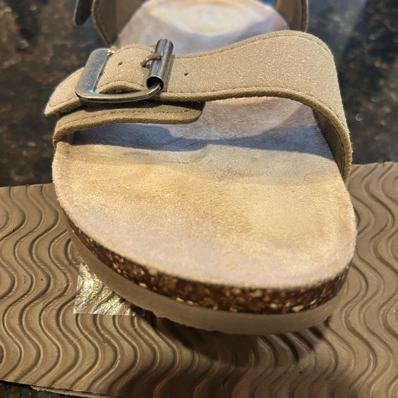 Madden Girl Sandals. - Picture 5 of 14